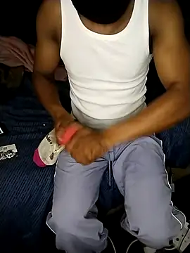 Convertiblechulo online show from March 13, 11:11 pm