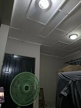 kisstoyousoon2024 online show from December 4, 9:11 pm