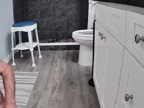 lou63ponce online show from February 18, 5:42 am