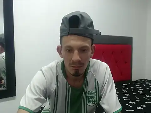 trebollhht online show from December 19, 4:34 am