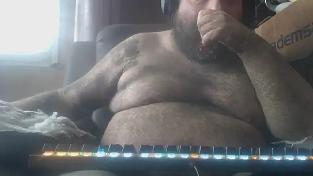 hairyhulk online show from October 10, 8:45 pm