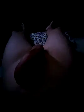 0pussymagnet1 online show from October 6, 4:33 pm