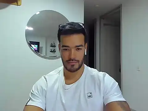 Alexander Martines online show from July 19, 12:38 am