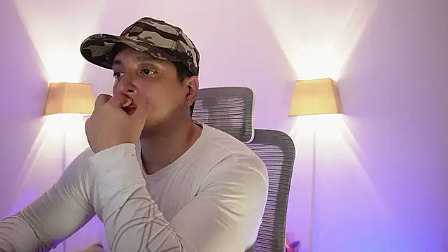 appolo allen online show from April 15, 2:11 am