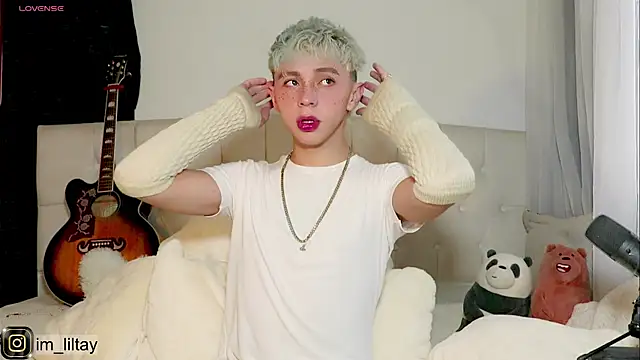 lil tay  online show from February 22, 6:59 pm