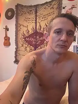 stikkynikki online show from March 3, 7:43 pm