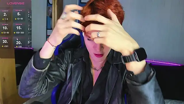 VladHellsing4 online show from October 2, 1:59 pm