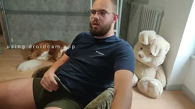 azagoul222 online show from September 10, 1:32 pm