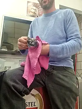 PublicNoFace online show from February 17, 11:13 am