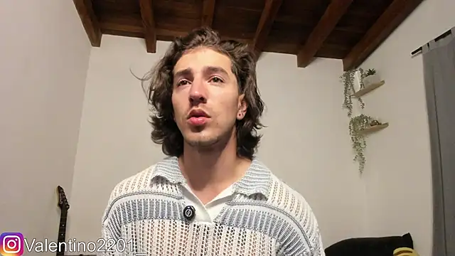 Valentino Xander online show from March 1, 4:12 am