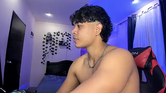 johan beley  online show from February 1, 3:22 pm