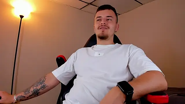 james connor2 online show from March 21, 7:13 pm