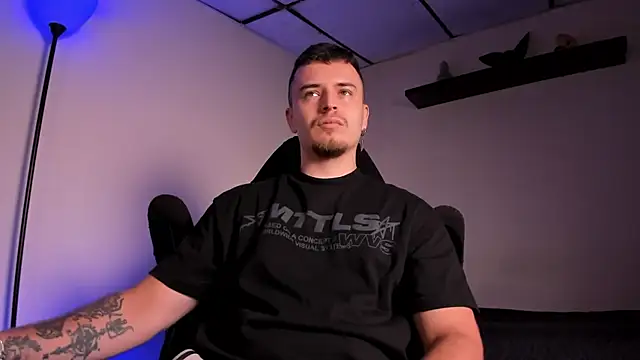 james connor2 online show from March 12, 7:21 pm