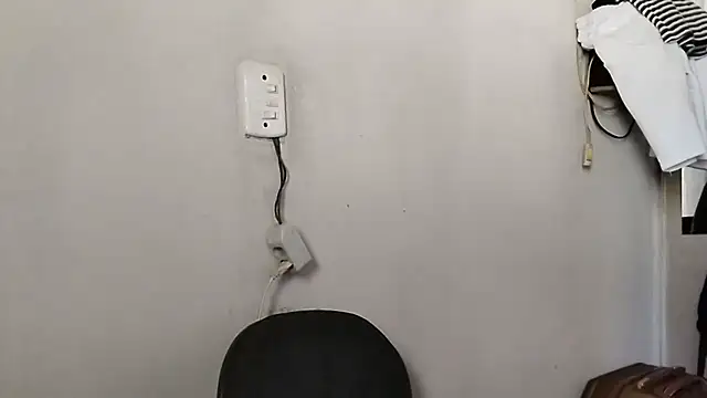 Snapshot of RenziTatte chatting on October 8, 4:55 pm RenziTatte online show from October 8, 4:55 pm