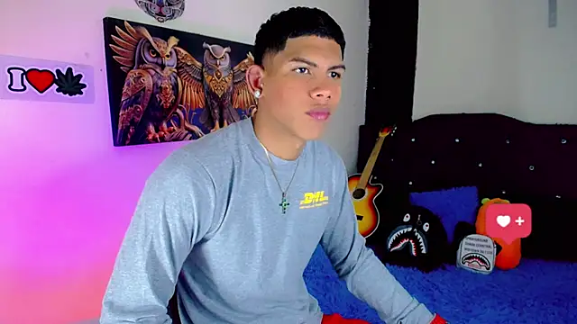 Damian latinxxx online show from January 18, 3:02 am