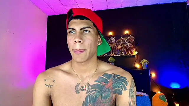 Damian latinxxx online show from March 4, 3:00 am