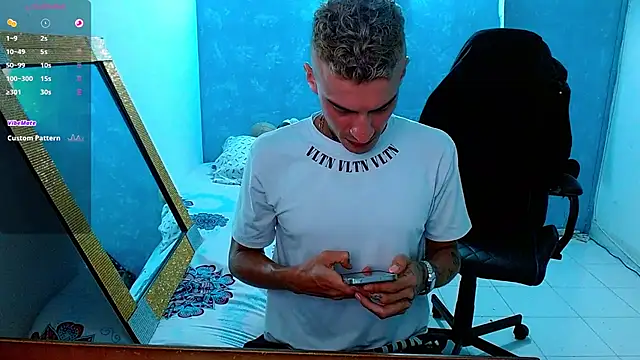 bray hotboy777 online show from March 22, 12:28 am