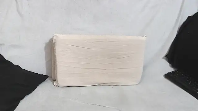 qustci-couple online show from February 9, 5:08 am