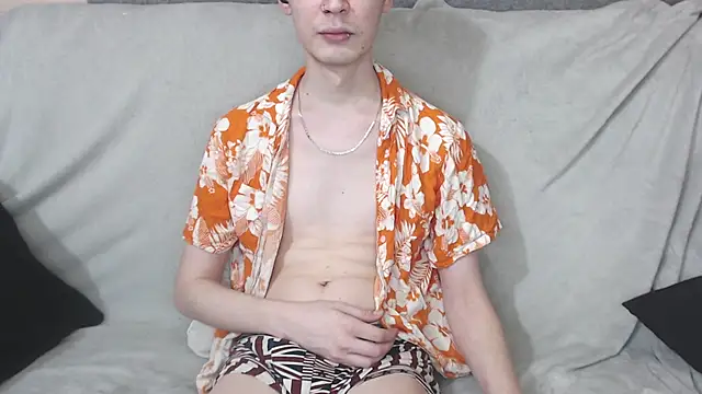 qustci-couple online show from March 3, 7:01 pm