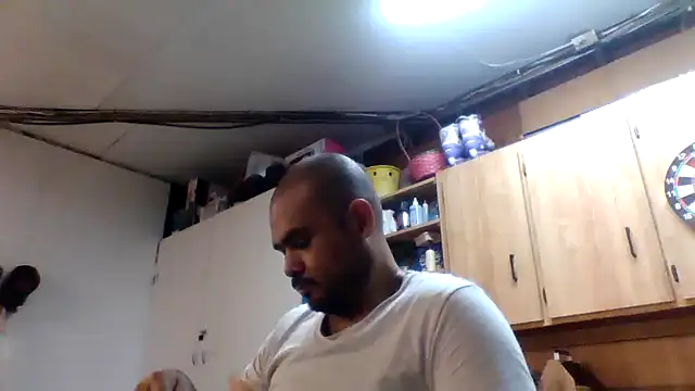 JooveyRose online show from March 2, 6:27 am