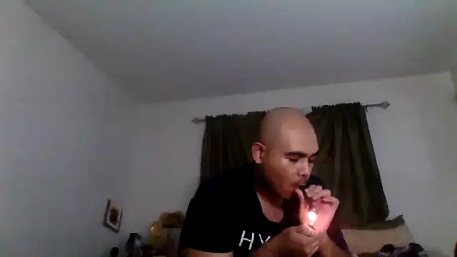 JooveyRose online show from October 3, 7:02 am