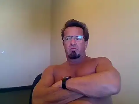 sluttydylan online show from February 4, 10:05 pm