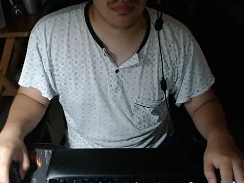 thealfawolf01 online show from January 26, 10:57 pm