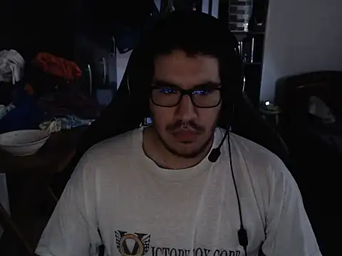 thealfawolf01 online show from January 10, 12:47 pm