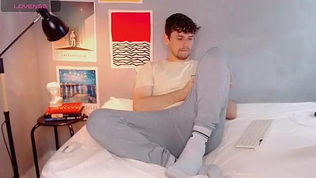 Elio555 online show from October 26, 7:49 pm