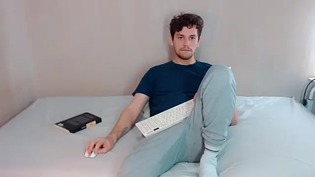 Elio555 online show from March 21, 9:34 am