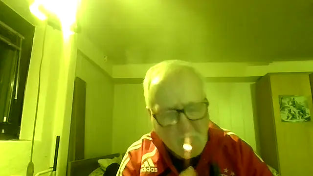 Sammy1660 online show from April 4, 9:23 pm