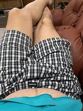 gingerguyblr online show from December 14, 2:21 pm