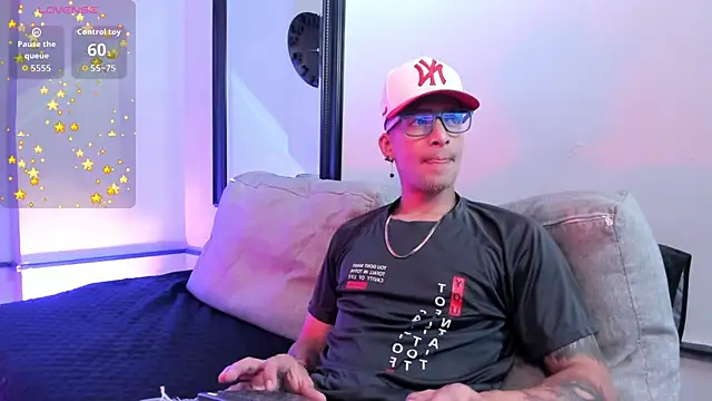 DrakeNeumann online show from March 24, 3:55 am