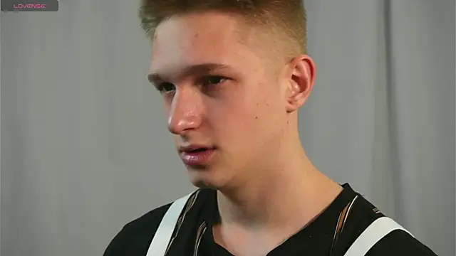 dustyn fox online show from January 24, 2:30 pm