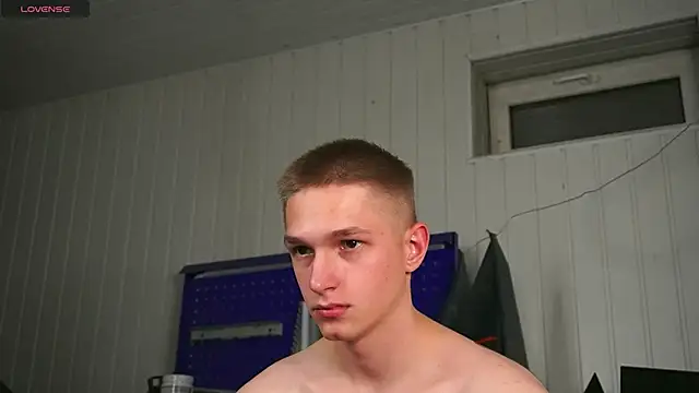 dustyn fox online show from October 19, 5:05 pm