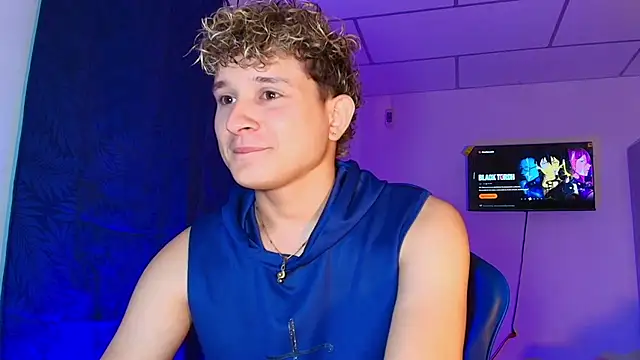 Nathan Bluee online show from July 22, 4:43 pm