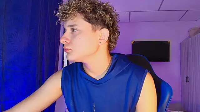 Nathan Bluee online show from July 19, 4:24 pm