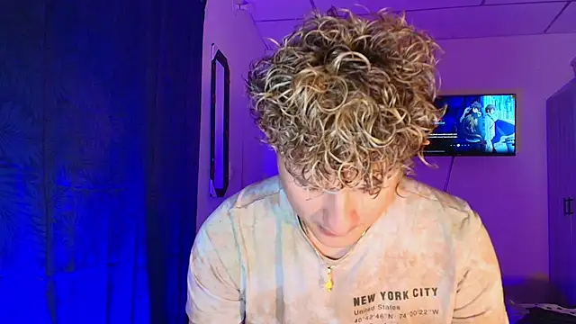 Nathan Bluee online show from July 28, 4:39 pm