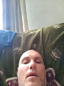 Pineapple04 online show from October 23, 9:02 am