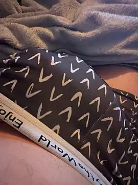 Vinc766 online show from March 18, 4:48 am