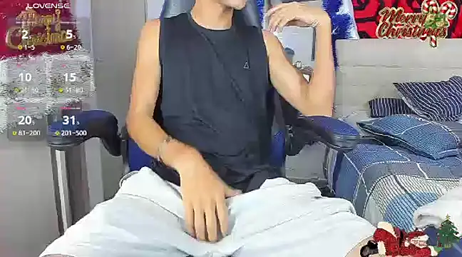 soyander03  online show from December 20, 10:54 pm