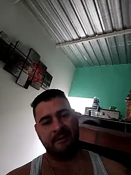 Snapshot of diegolebu chatting on October 2, 11:36 am diegolebu online show from October 2, 11:36 am