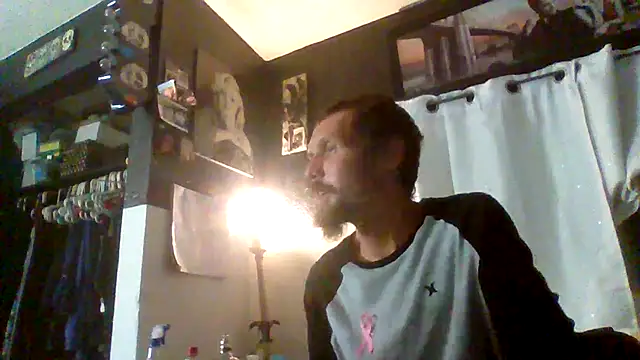 luke thighwalker2469 online show from October 26, 2:46 am