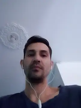 cazaperdidas online show from September 23, 8:08 pm