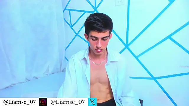 liam scott77 online show from December 19, 2:41 am