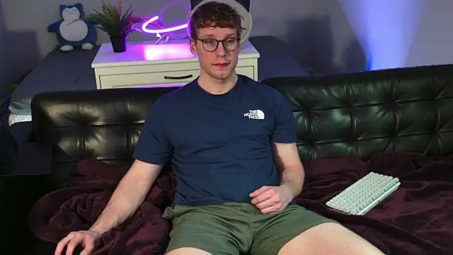 BlueEyedTallGuy94 online show from January 14, 11:30 pm