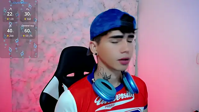 Tayson Rivers online show from November 10, 7:41 pm