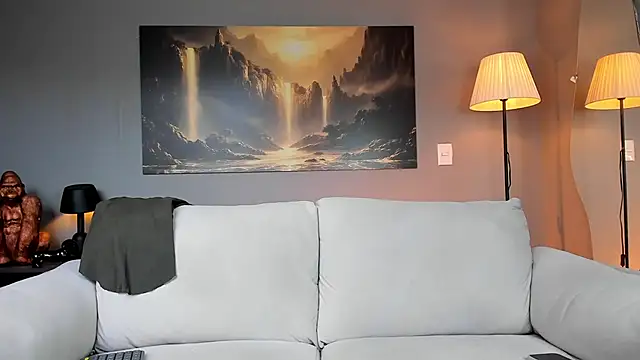 ApoloMakris online show from February 10, 9:30 pm