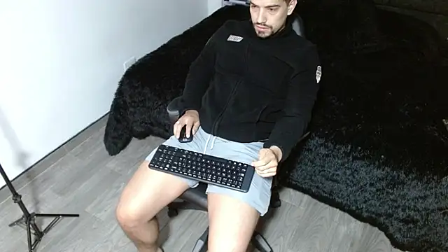 Ian Daviz online show from February 15, 8:56 am