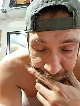 SmokingSloth online show from February 25, 7:48 pm